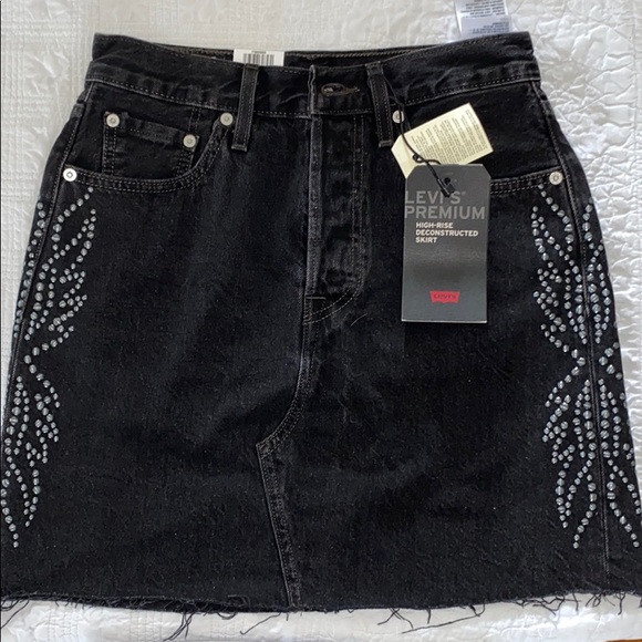 Levi’s High Rise Deconstructed Button Fly Skirt - Picture 1 of 7